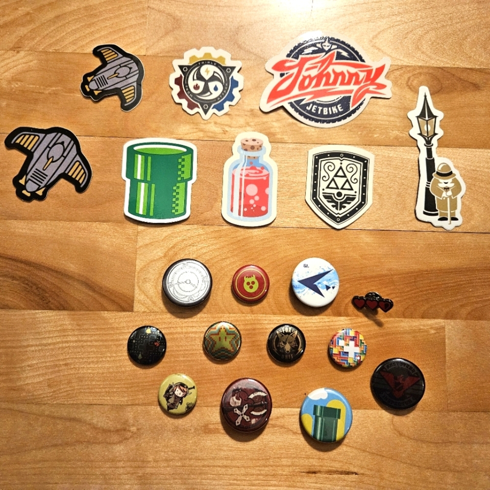 Fangamer Assorted Buttons, Pins & Stickers Bundle